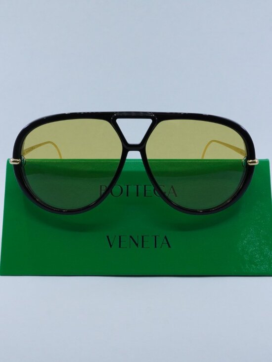 Bottega Veneta BV1273S 003 Geometric Sunglasses - Black and Gold/Yellow main image 4